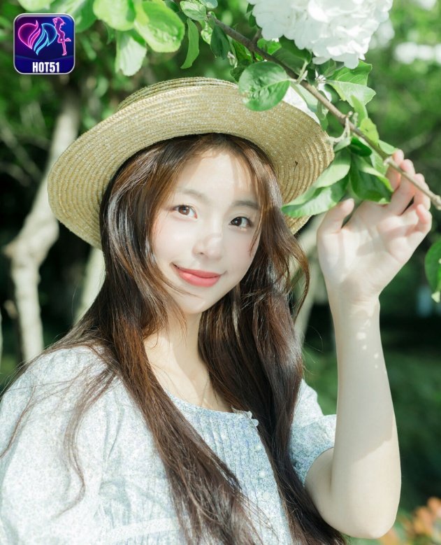 Read more about the article Enjoy Nonstop Fun on HOT51 Live Platform