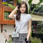 Hot51 The Top 18+ Live Stream App in Malaysia for Fun Earning